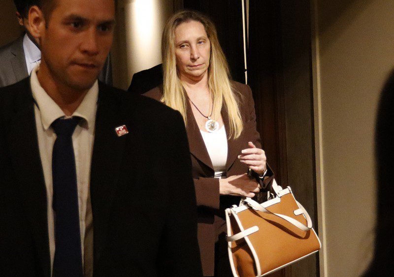 El escándalo de las coimas le pega de lleno a Karina en la conversación digital