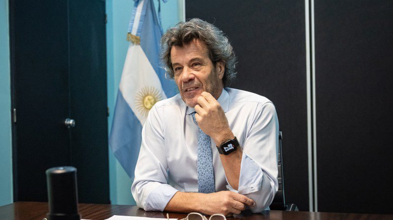 Paul Starc rechazó las presiones de Caputo para sacar la “Inocencia Fiscal” y renunció a la UIF