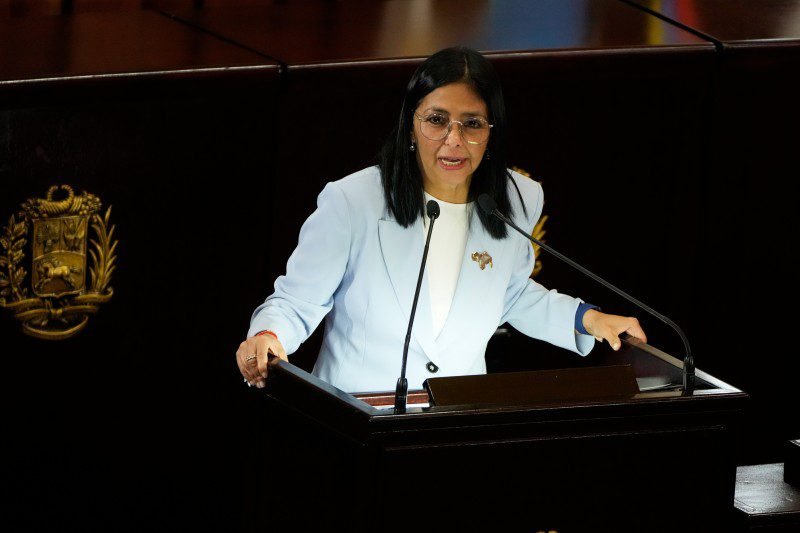 Delcy anunció el cierre de la prisión principal de Venezuela y la liberación de todos los presos políticos