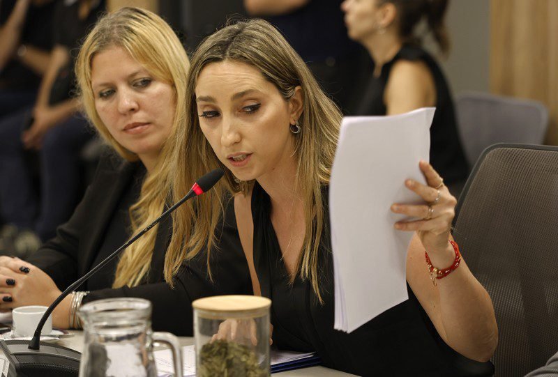 Un informe de economistas kirchneristas anticipó en diciembre la intervención de Caputo en el Indec